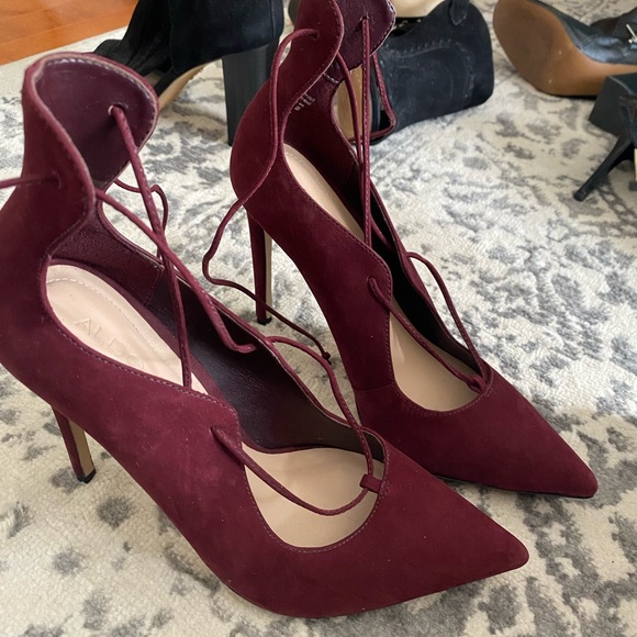 ALDO STRAPPY HEELS - Picture 3 of 3